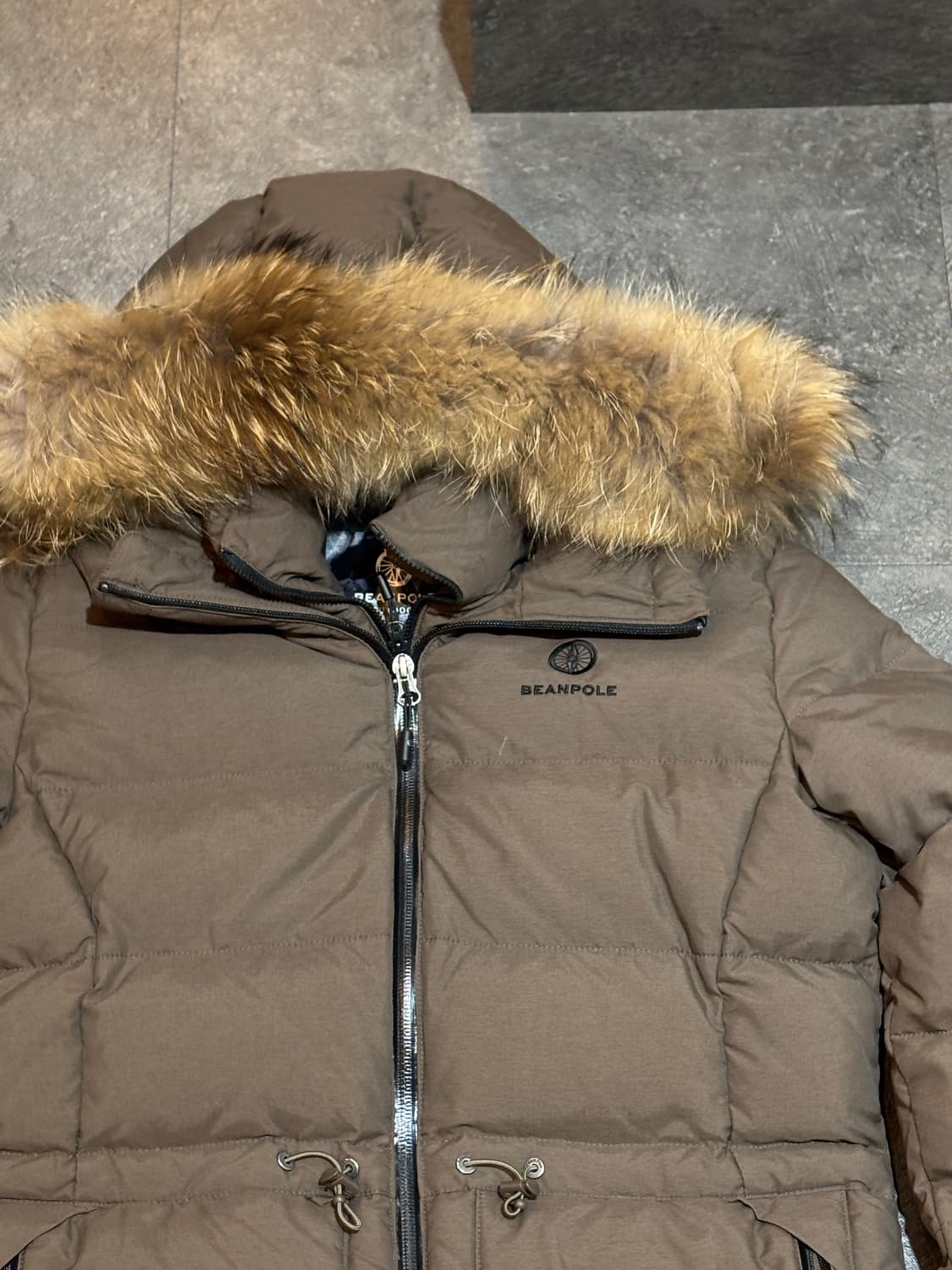 빈폴 여성 패딩 100사이즈 상품이미지4