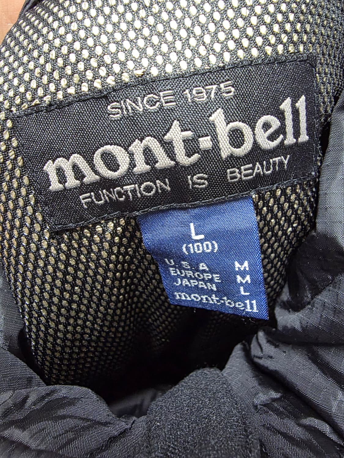 몽벨 Montbell 블랙 패딩 자켓 여성 L (실측 70/53) 상품이미지4