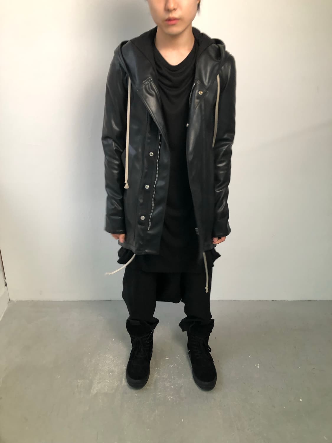 릭오웬스 20FW 비건 레더 피쉬테일 파카 상품이미지2