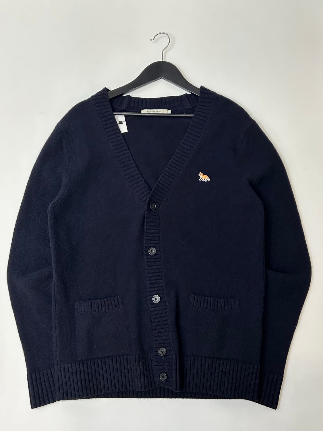 Maison Kitsune 메종키츠네 네이비 니트 가디건 상품이미지2