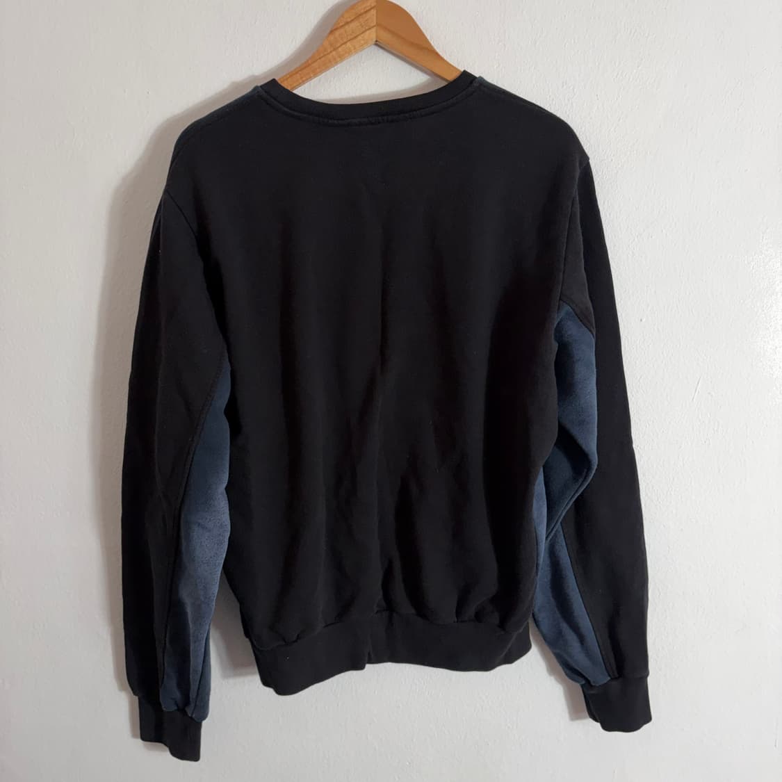 디젤 블랙 데님 이펙트 맨투맨(XL) 상품이미지2