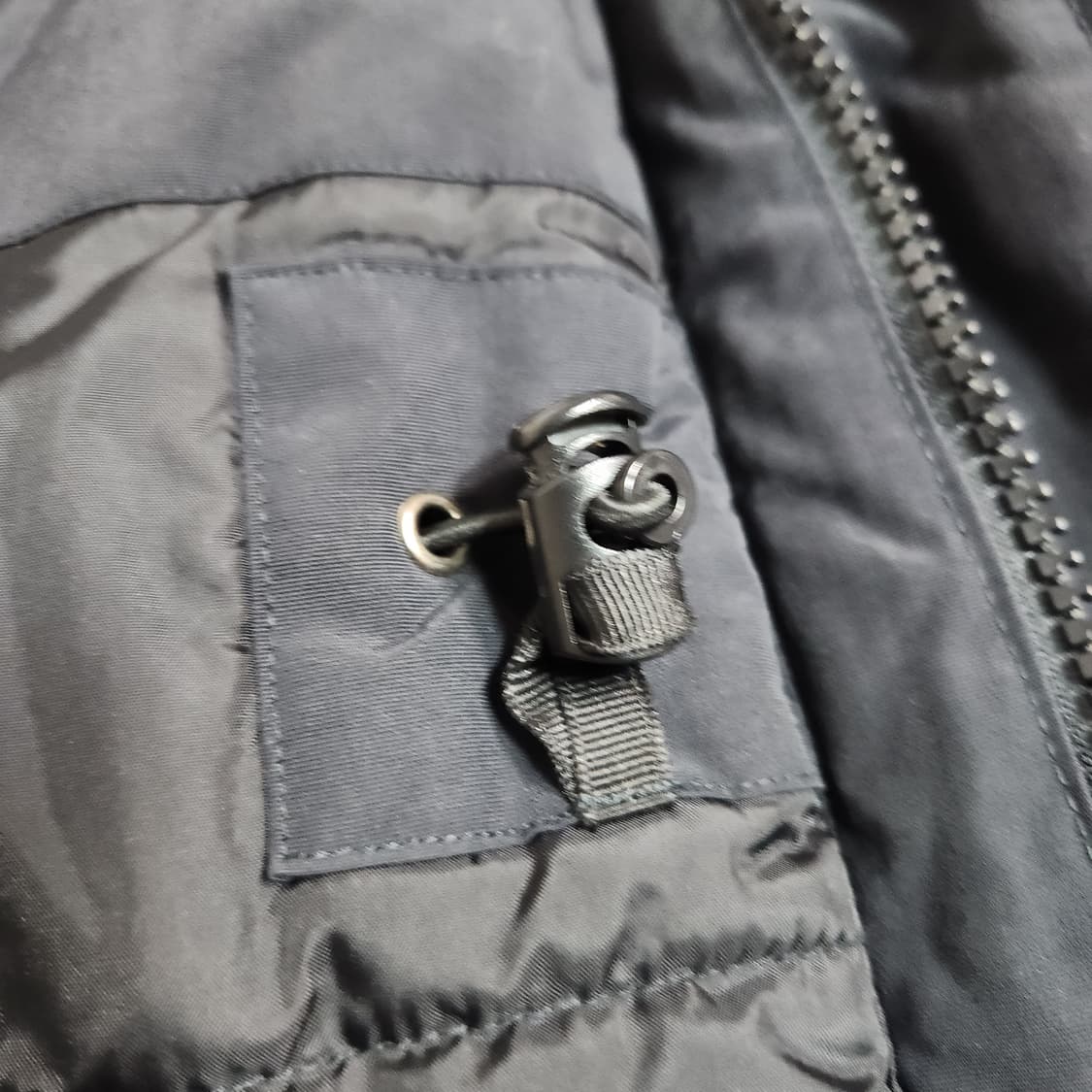 J46 [XS] 칼하트 공용 패딩 점퍼
 상품이미지9