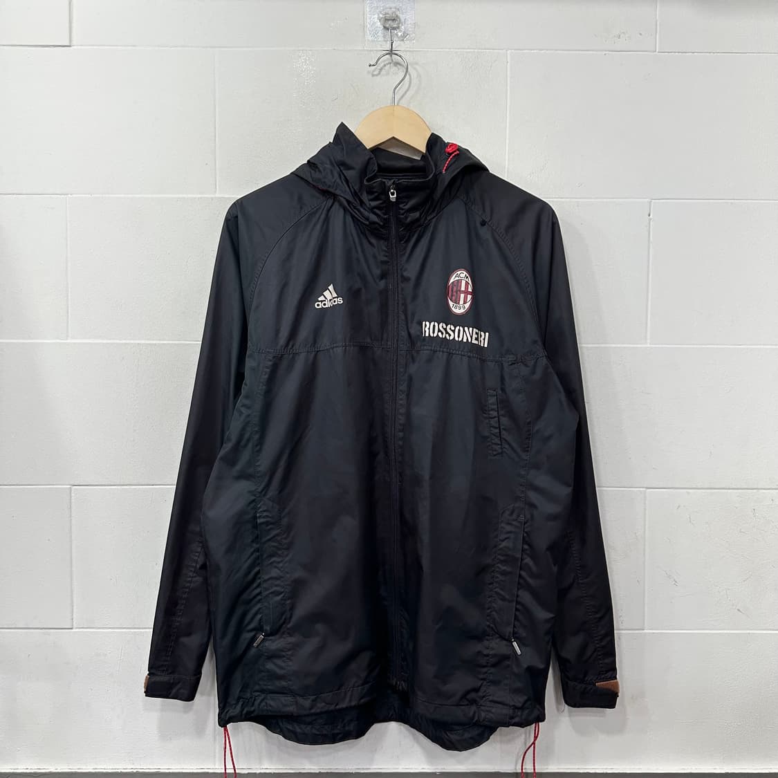 아디다스 AC 밀란 바람막이 상품이미지1