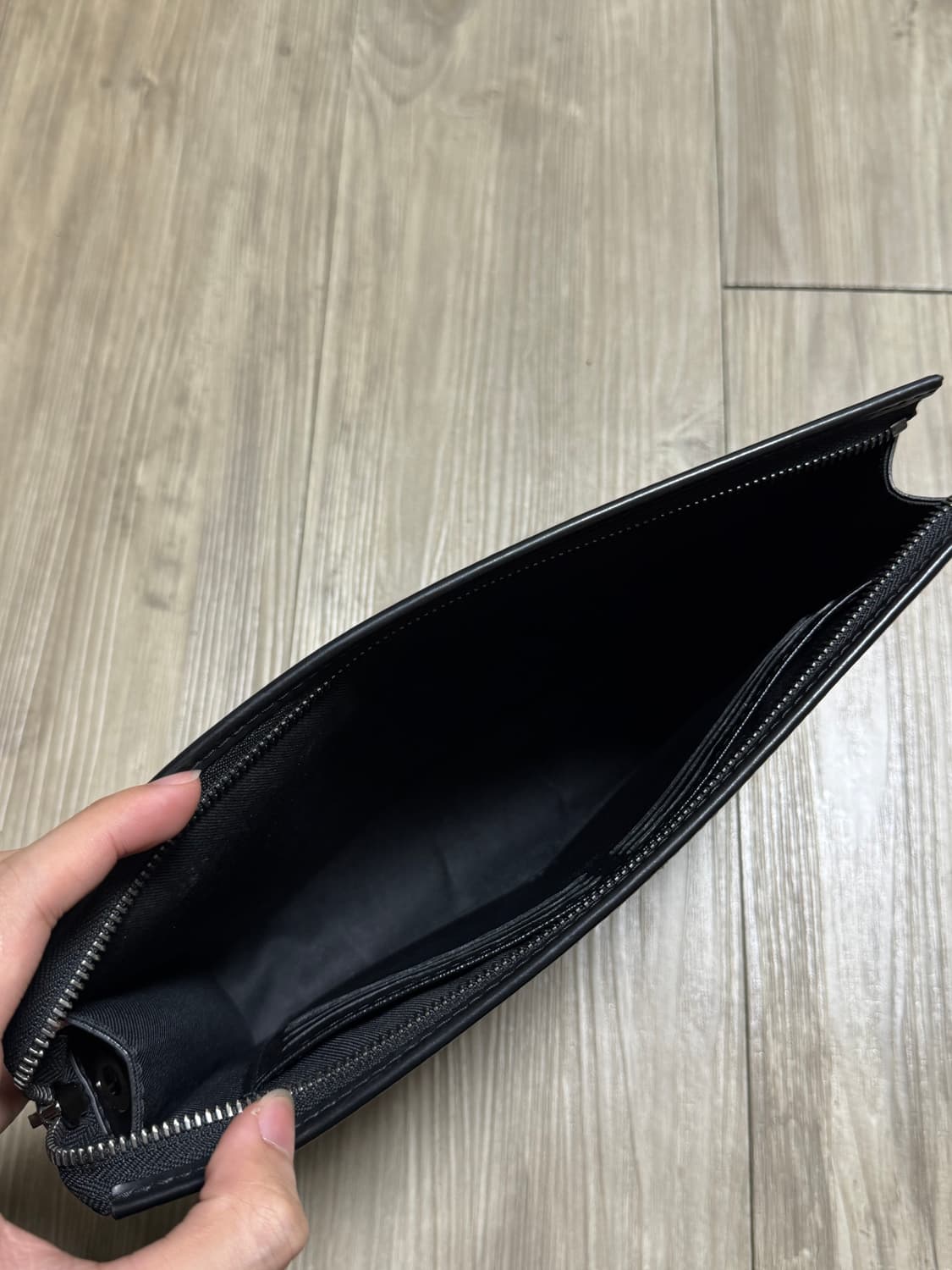 루이비통 포쉐트 보야주 클러치 mm 상품이미지9