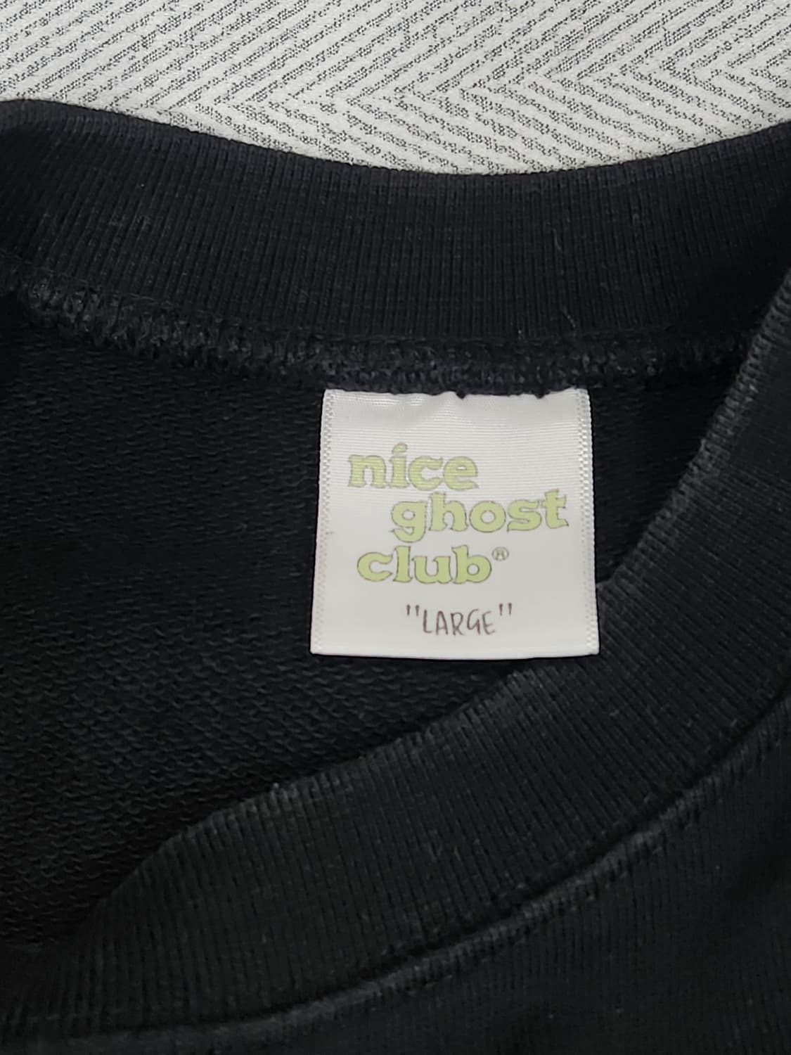 나이스고스트클럽 젤리곰 맨투맨 블랙 L 상품이미지5