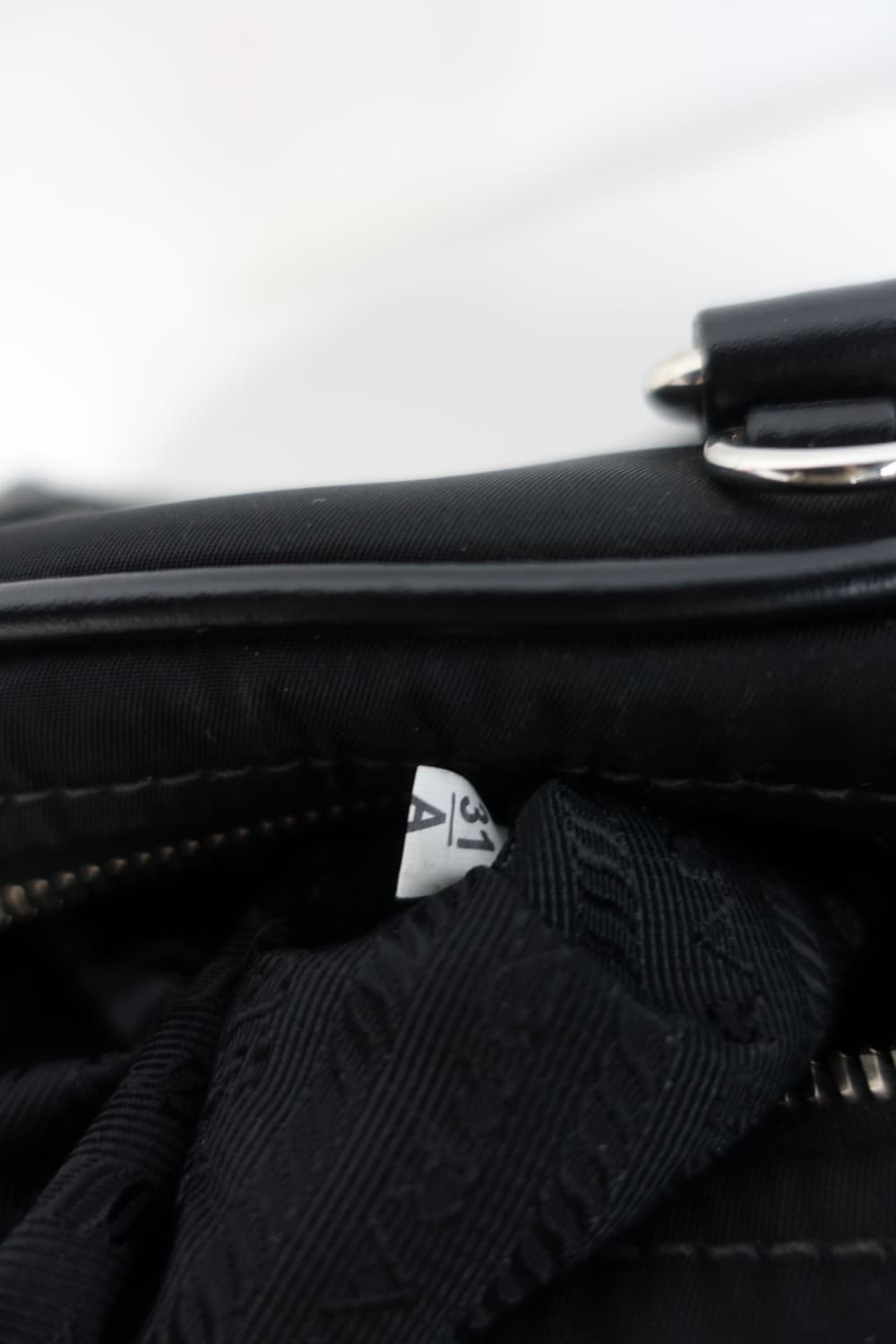 프라다 볼링백 상품이미지9