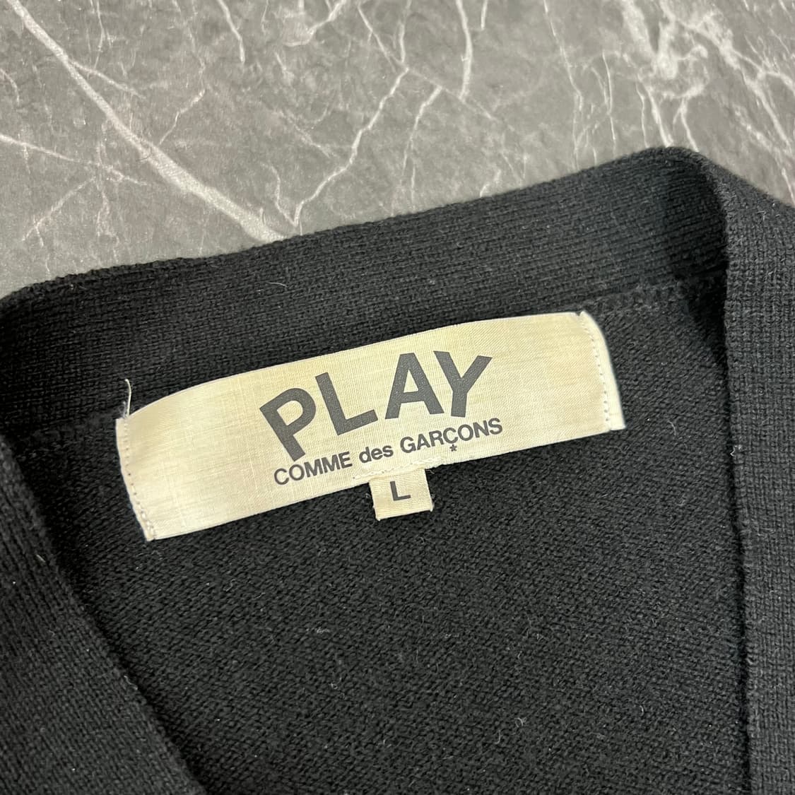 꼼데가르송 더블 하트와펜 블랙 니트 가디건 상품이미지4