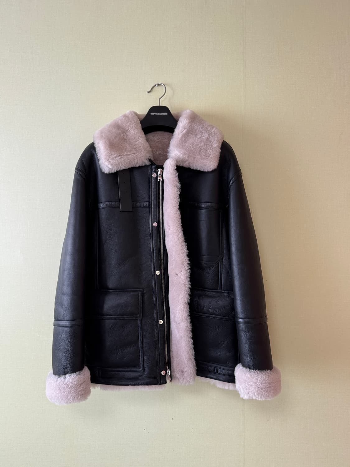 모마디자인 필드자켓 무스탕 50사이즈 블랙실버 상품이미지1