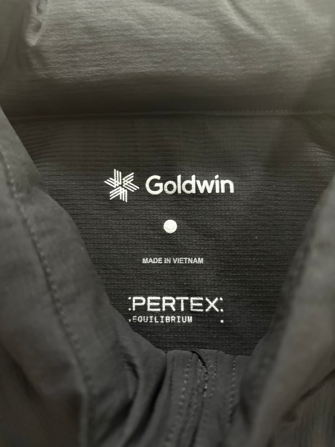 Goldwin pertex wind jacket 4 size 상품이미지4