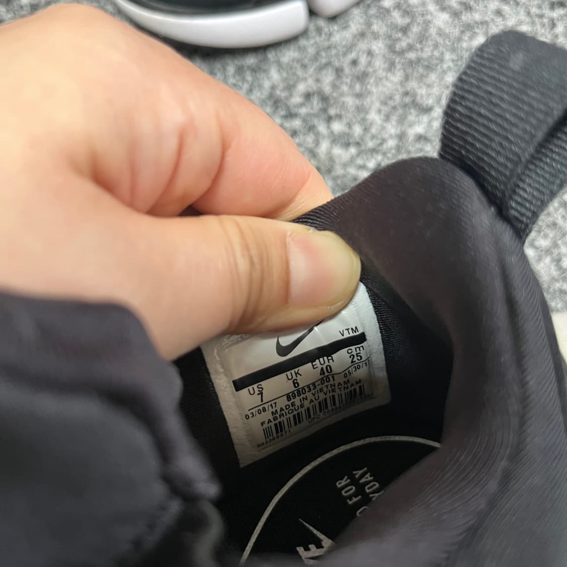 나이키 포켓 나이프 DM  운동화 250 상품이미지5