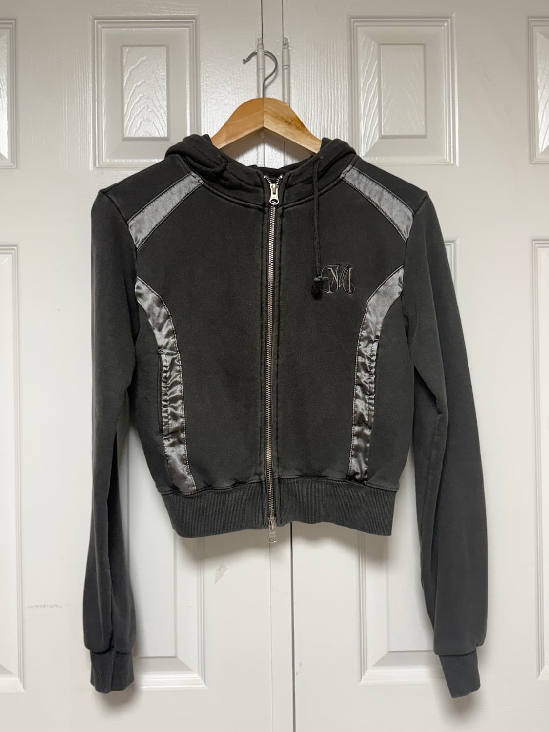 미드나잇무브 크롭 후드집업 다크그레이 상품이미지3