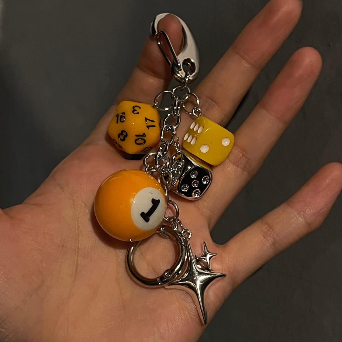 💛옐로우 8ball 키링💛 상품이미지4