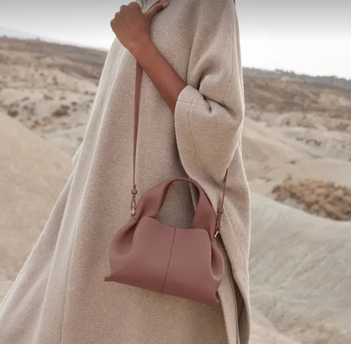 폴렌느 누메로 네프 미니 토트백 블러쉬 팝니다 상품이미지1