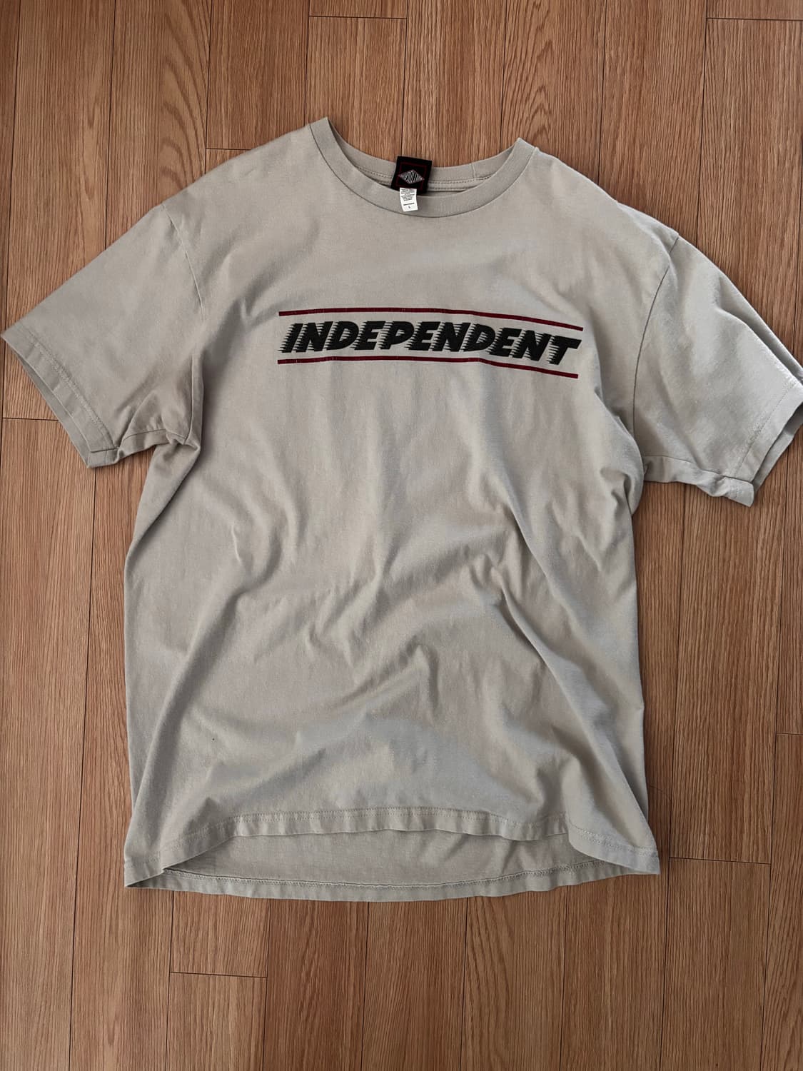 인디펜던트 트럭 티셔츠 상품이미지1