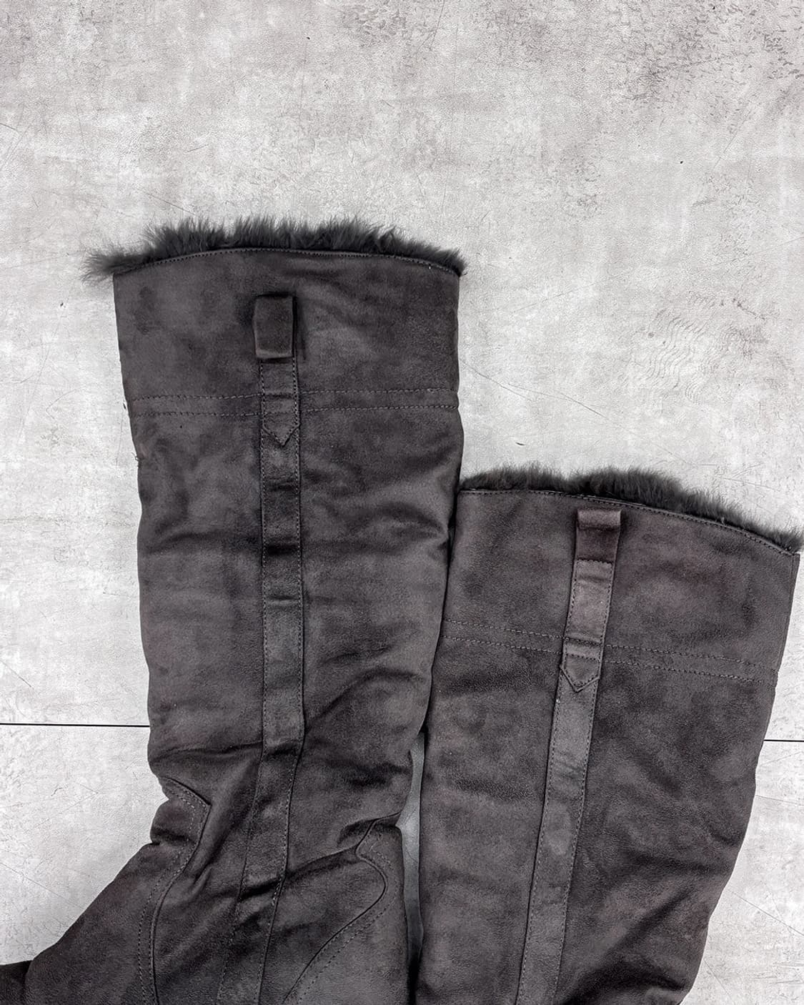 ash charcoal suede inner fur boots 상품이미지4