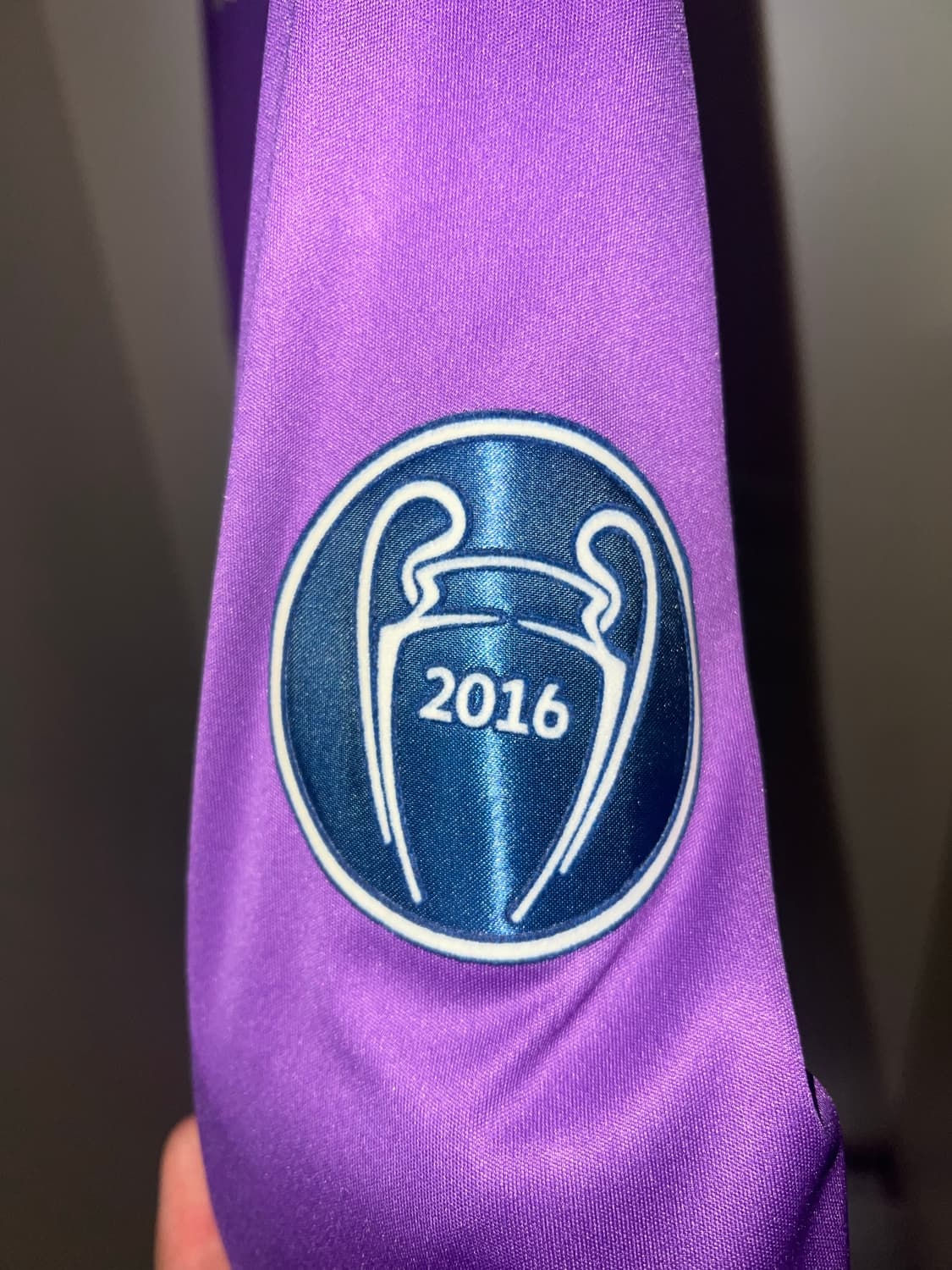 16-17 레알 마드리드 어웨이 호날두 긴팔 유니폼 상품이미지4