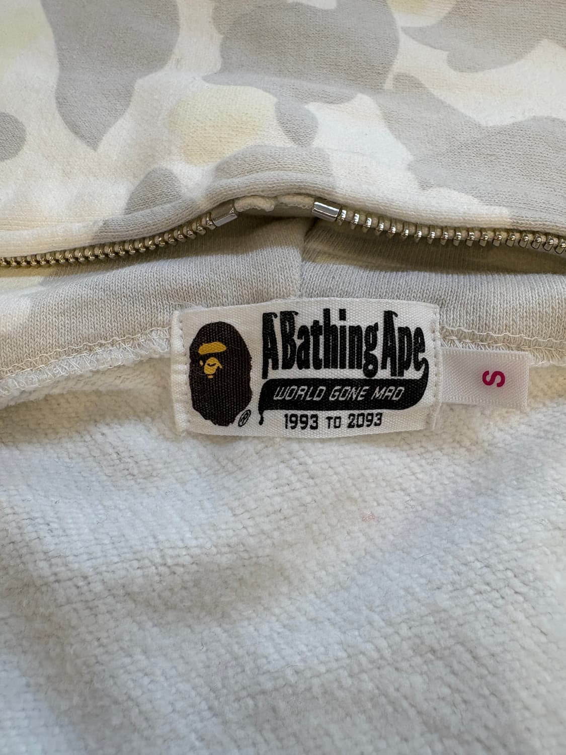 베이프 샤크 풀집 후드 집업 상품이미지3