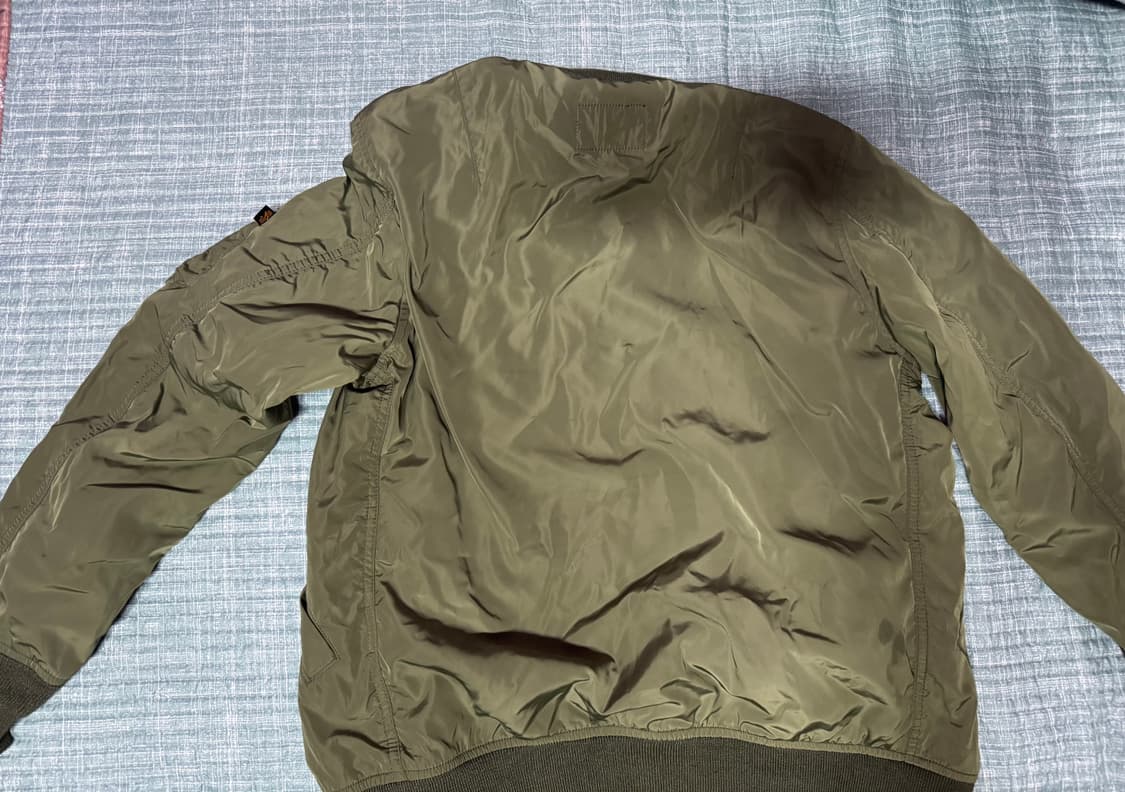 알파인더스트리 ma-1 플라이트 자켓 m 상품이미지3