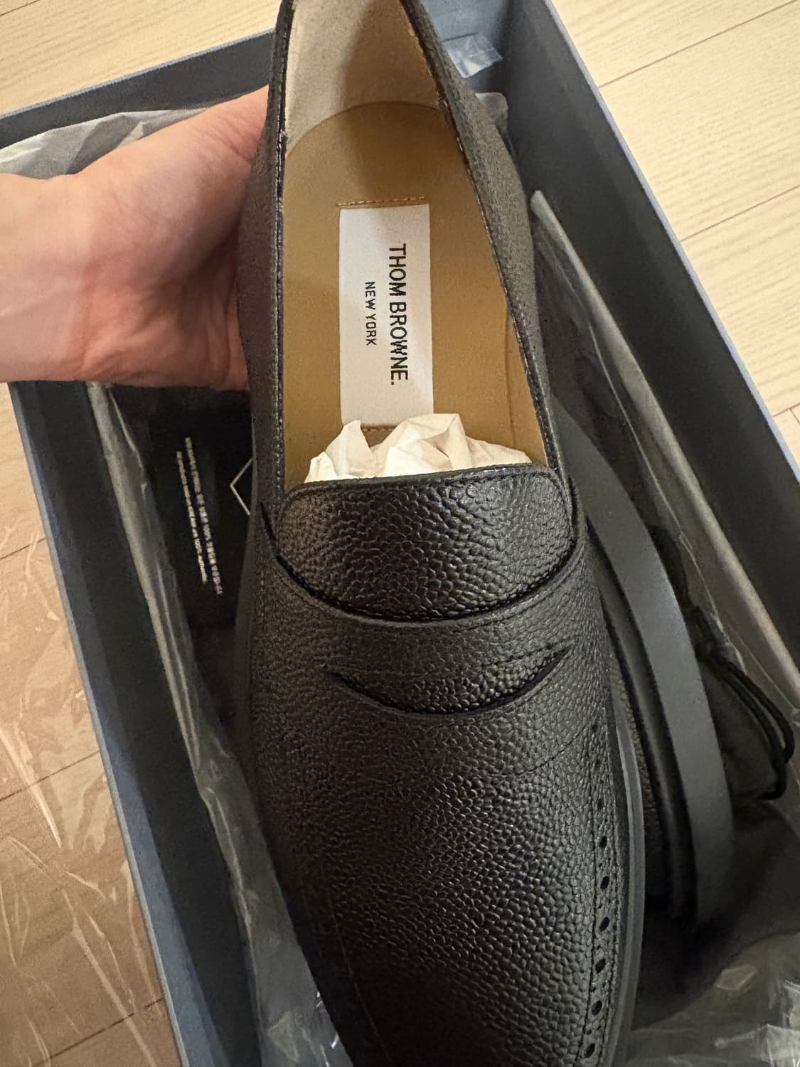 새상품)톰브라운 그레인 레더 페니 로퍼 블랙 us7(240) 상품이미지4