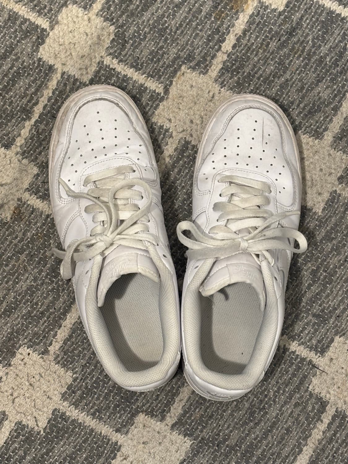 나이키 에어포스1 상품이미지2