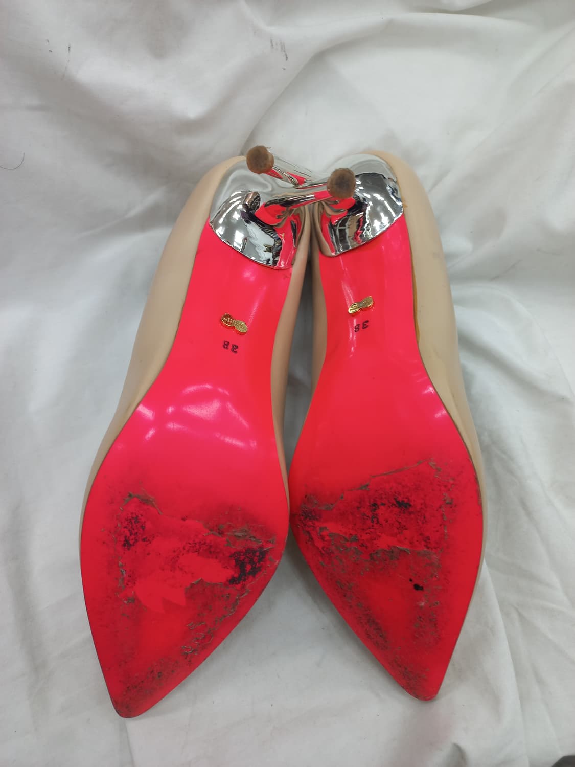 슈콤마보니 스틸레토 펌프스 245~ 250mm 베이지 상품이미지2