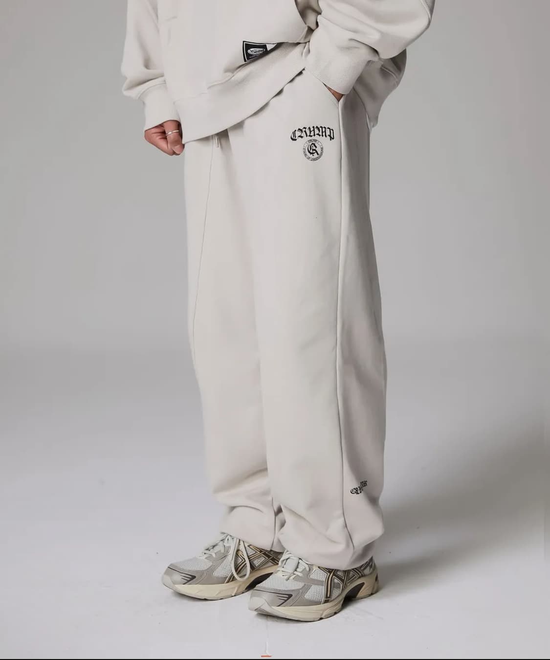 크럼프 클래식 엠블럼 스웨트 조거 팬츠 XL 상품이미지1