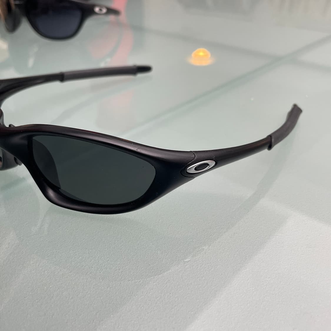 90s 오클리 트웬티 매트블랙 상품이미지2