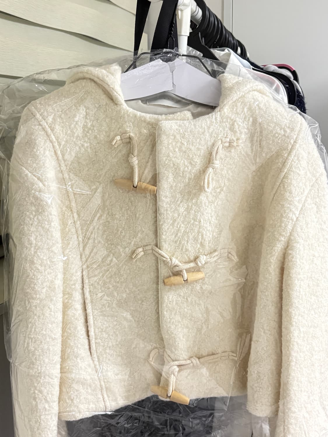 웨어무드 울 후드 떡볶이 코트 (아이보리 색상) 상품이미지2