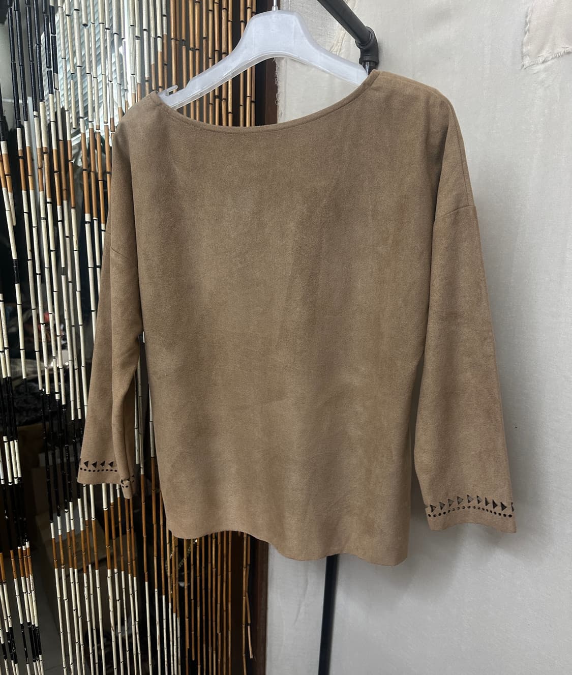 otto collection suede punching top 상품이미지3