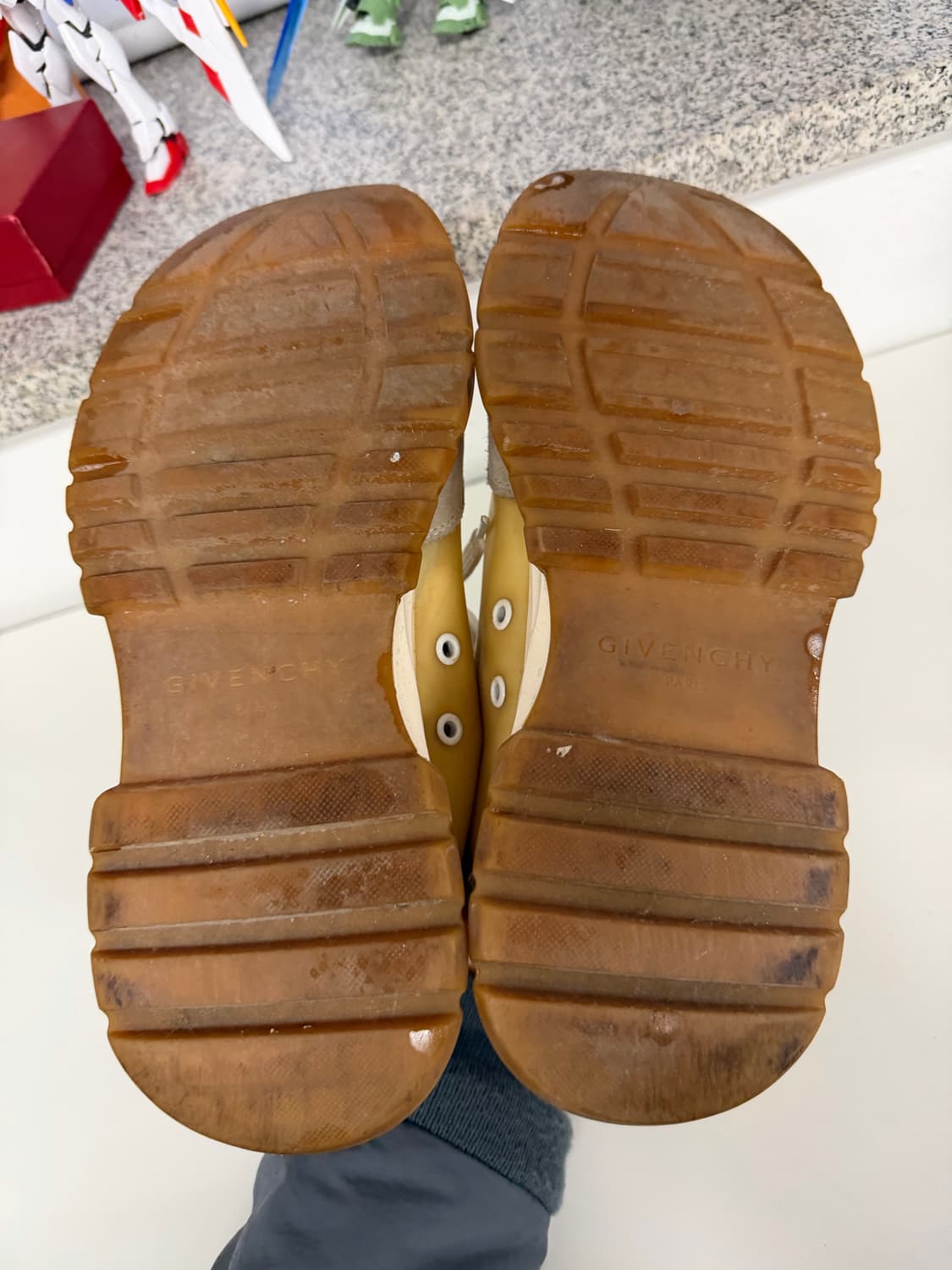 정품) 지방시 남성 스톰 보드 스니커즈 7 상품이미지9