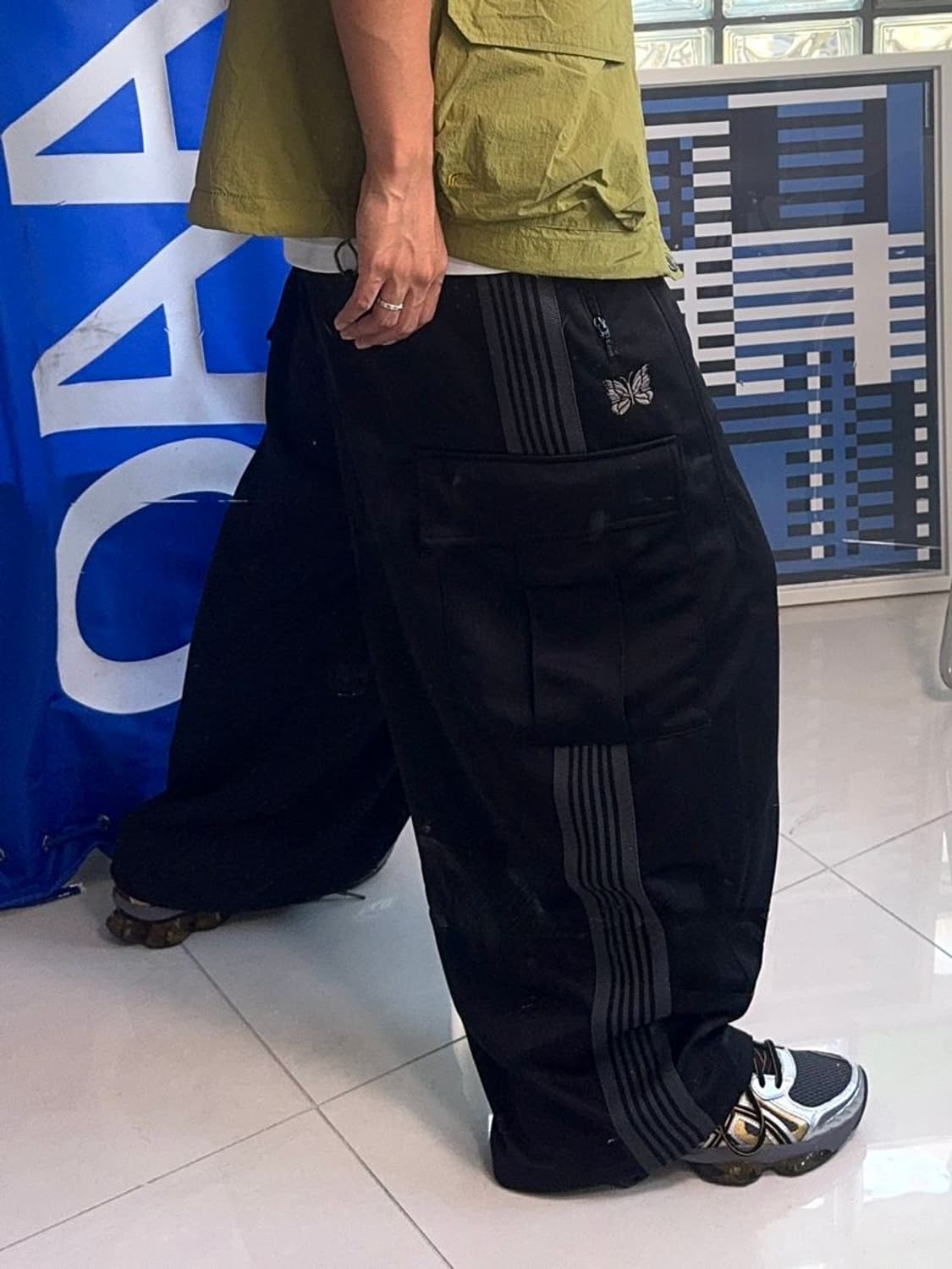 H.D TRACK PANTS H.D 트랙 팬츠 상품이미지1