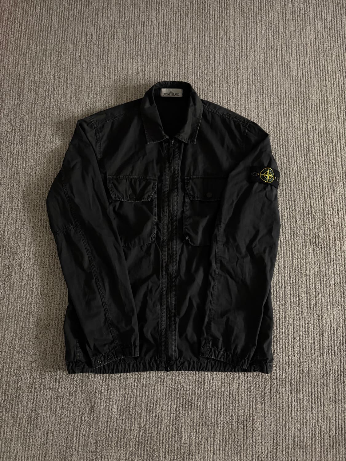 (실착 1회 새상품급, 백화점판) 스톤아일랜드 올드이펙트 오버셔츠 L 상품이미지1