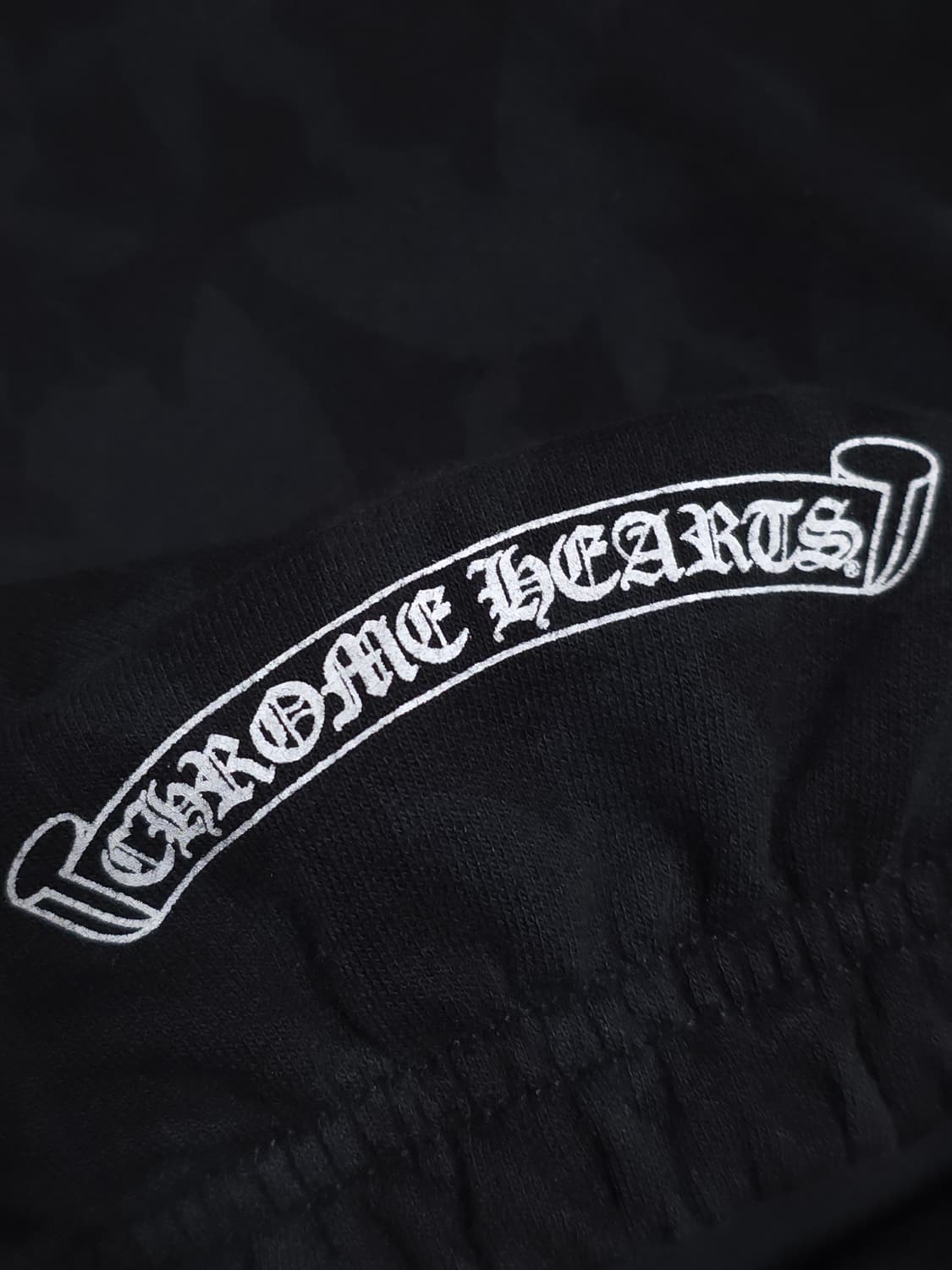 [L] 크롬하츠 세메터리 올오버 프린트 스웻팬츠 블랙 상품이미지6