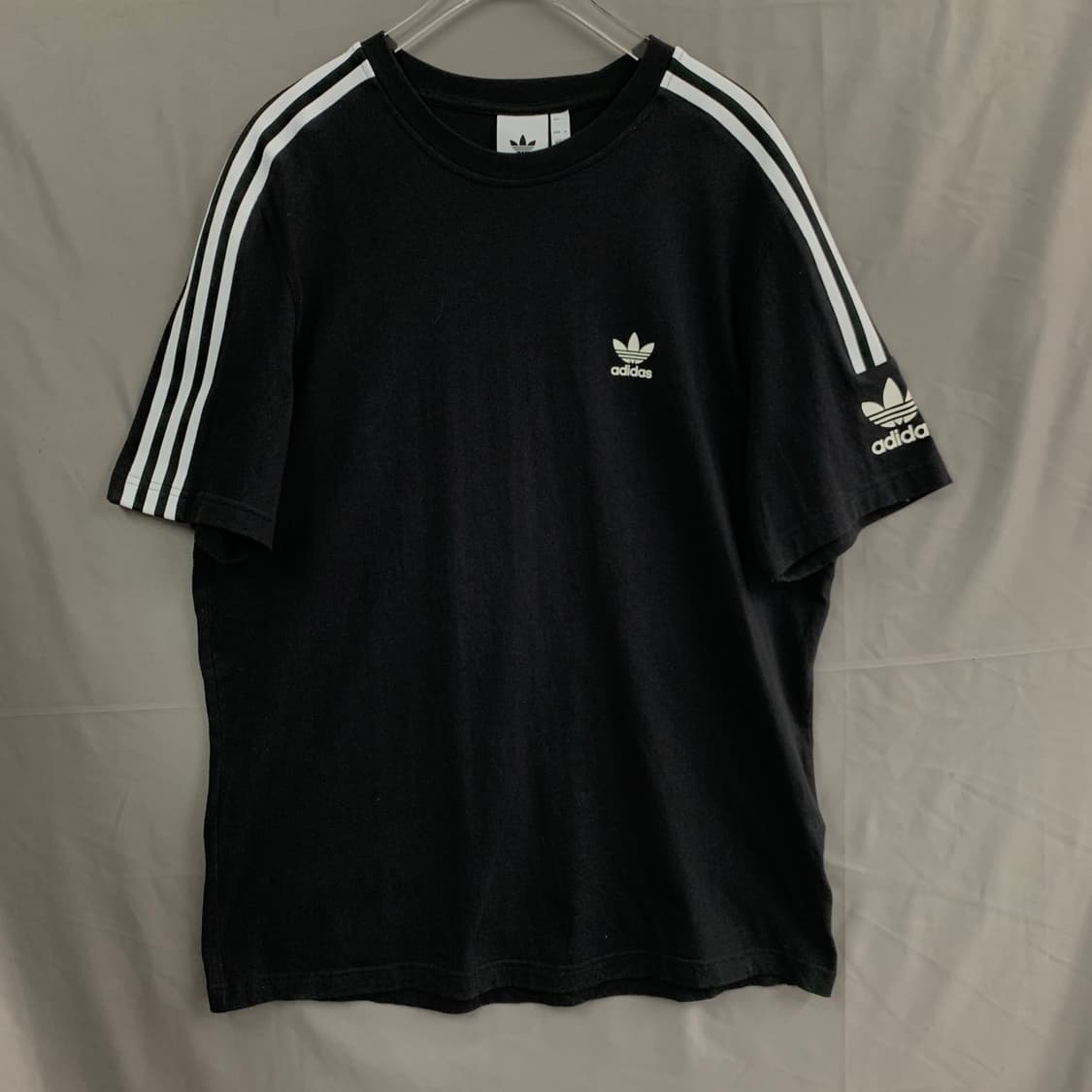 XXL 아디다스 삼선 뉴 아이콘 불꽃 반팔티 상품이미지2