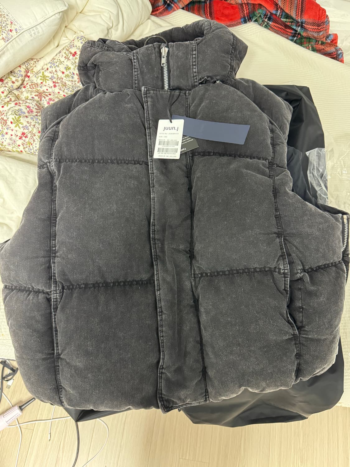 23fw 준지 다운 데님 베스트 52 상품이미지1