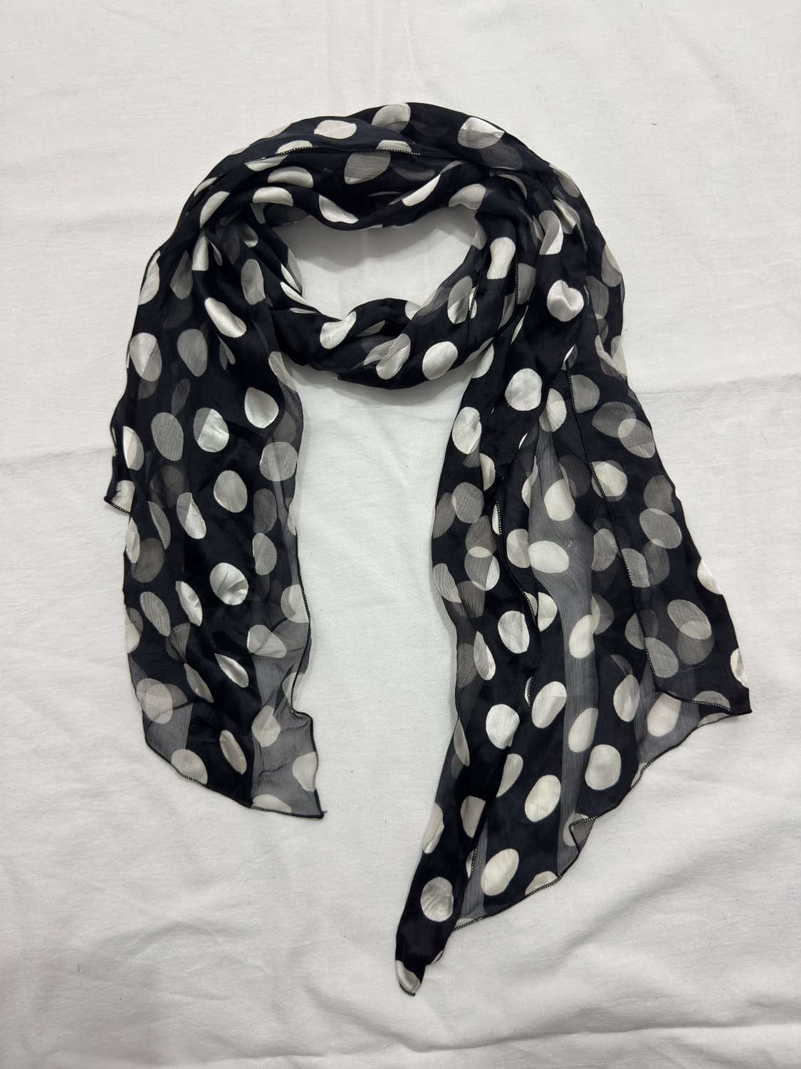 dot scarf 상품이미지1