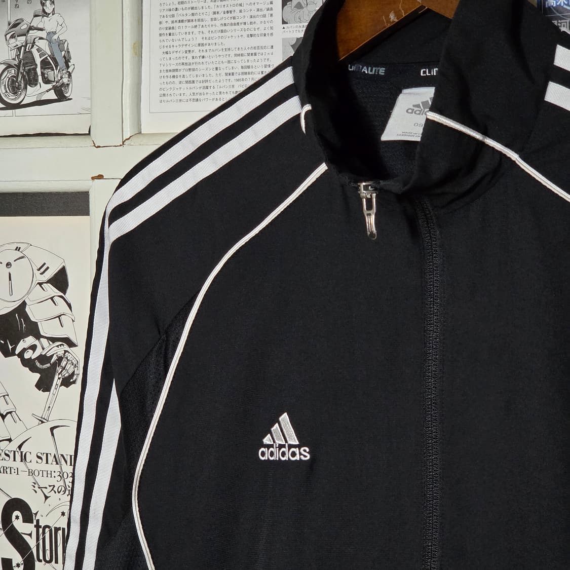 아디다스 블랙 삼선 라인 바람막이 상품이미지3