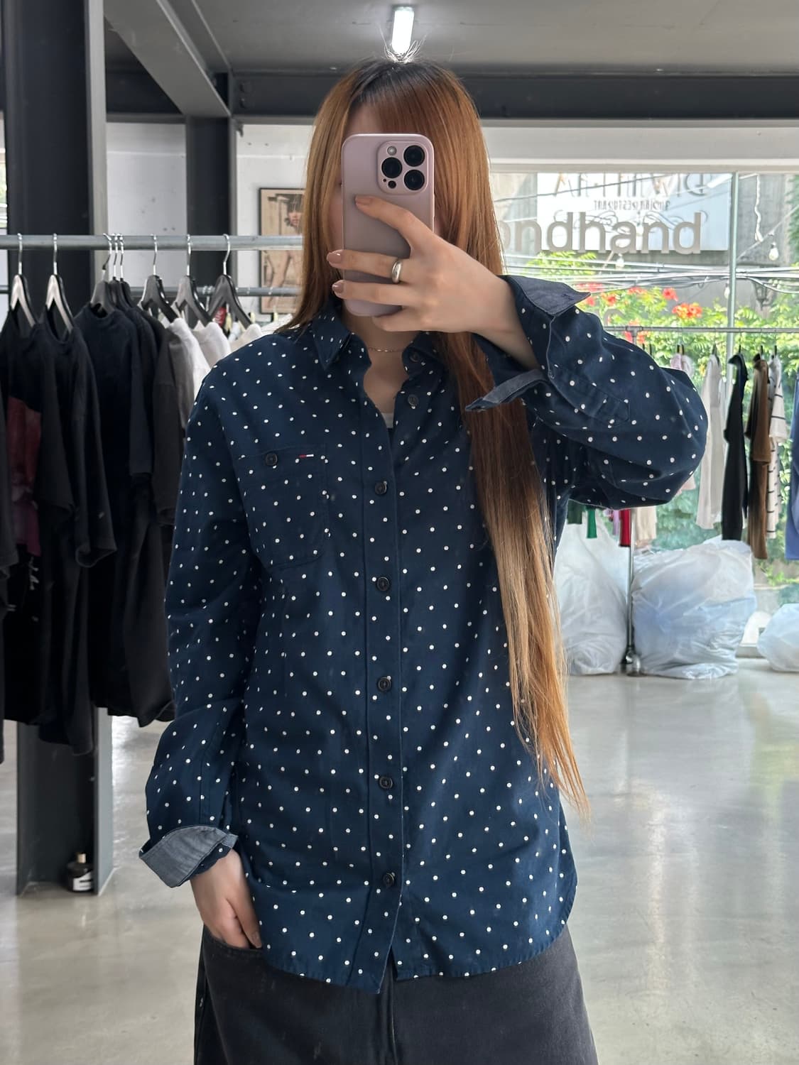 타미힐피거 도트 포켓 긴팔셔츠 네이비 상품이미지1