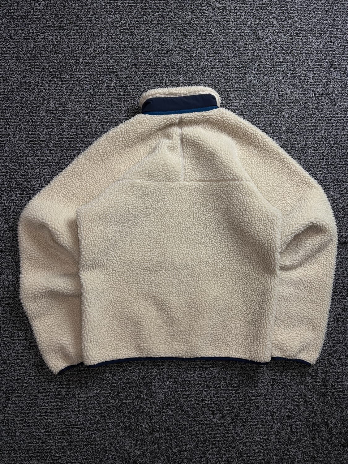 파타고니아 클래식 레트로 X 쉐르파 자켓 2211 상품이미지4