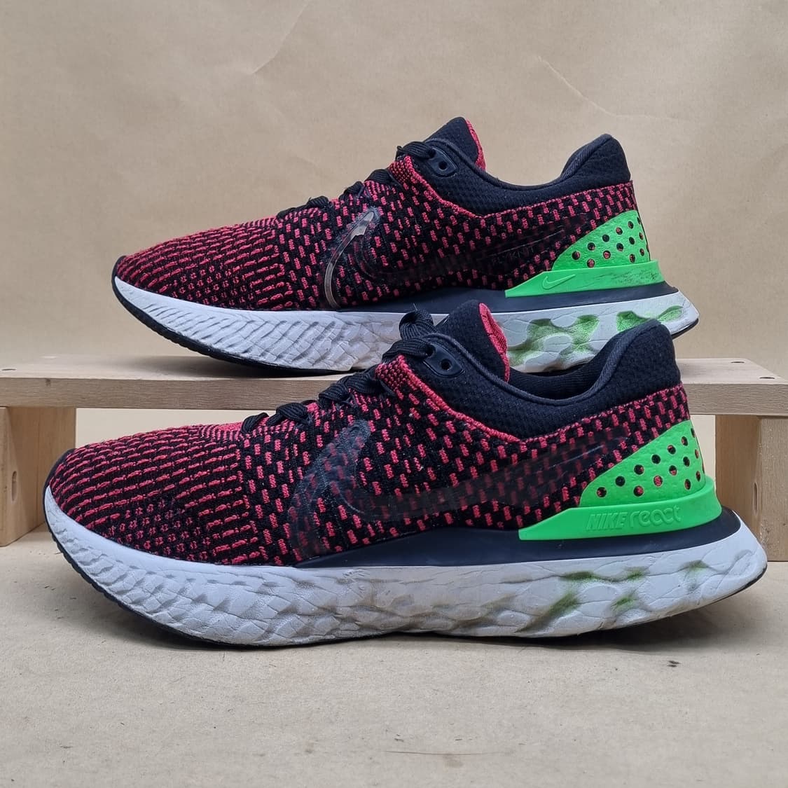 나이키 리액트 인피니티런 런닝화 280 상품이미지1