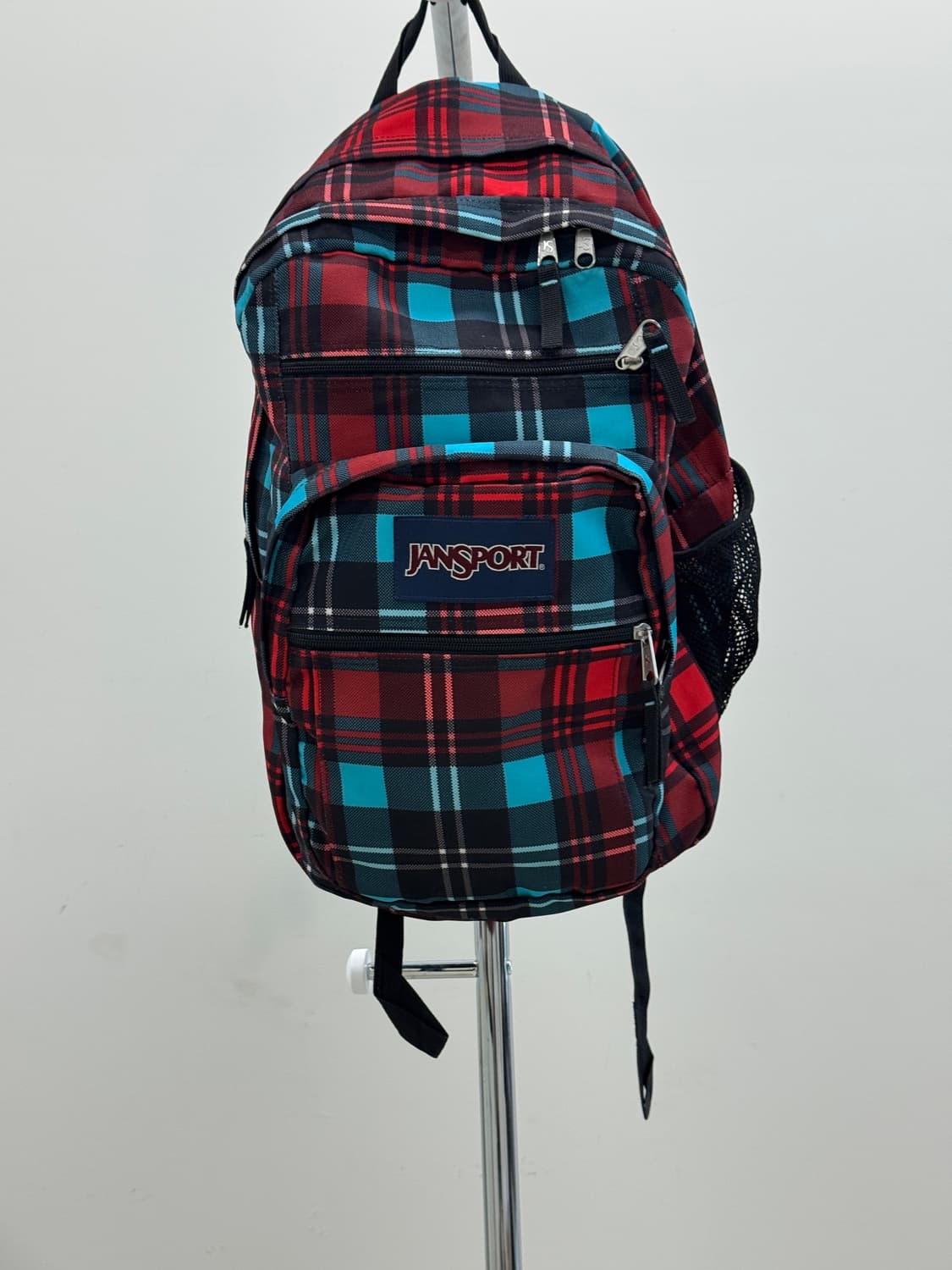 잔스포츠 레드 블루 체크 백팩 상품이미지1