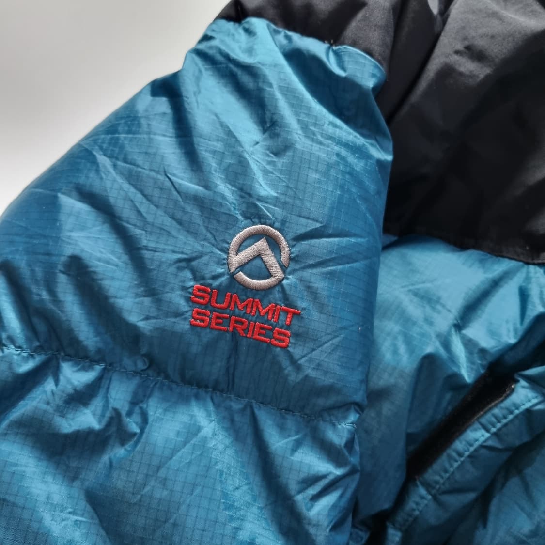 노스페이스  고프코어 발토르 패딩 상품이미지4