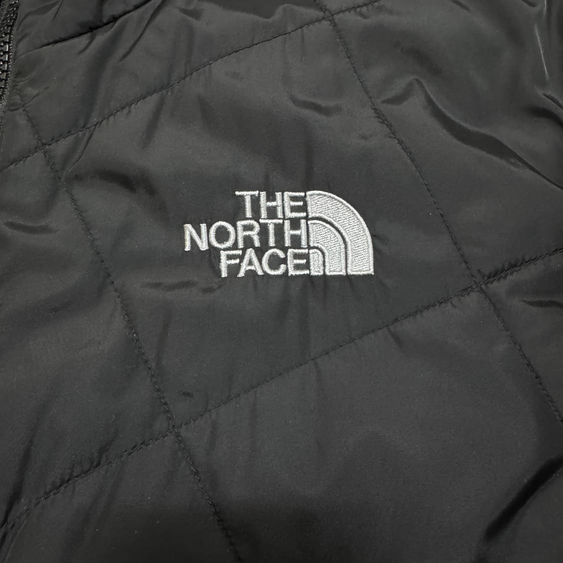 노스페이스 구스다운 경량패딩 상품이미지4