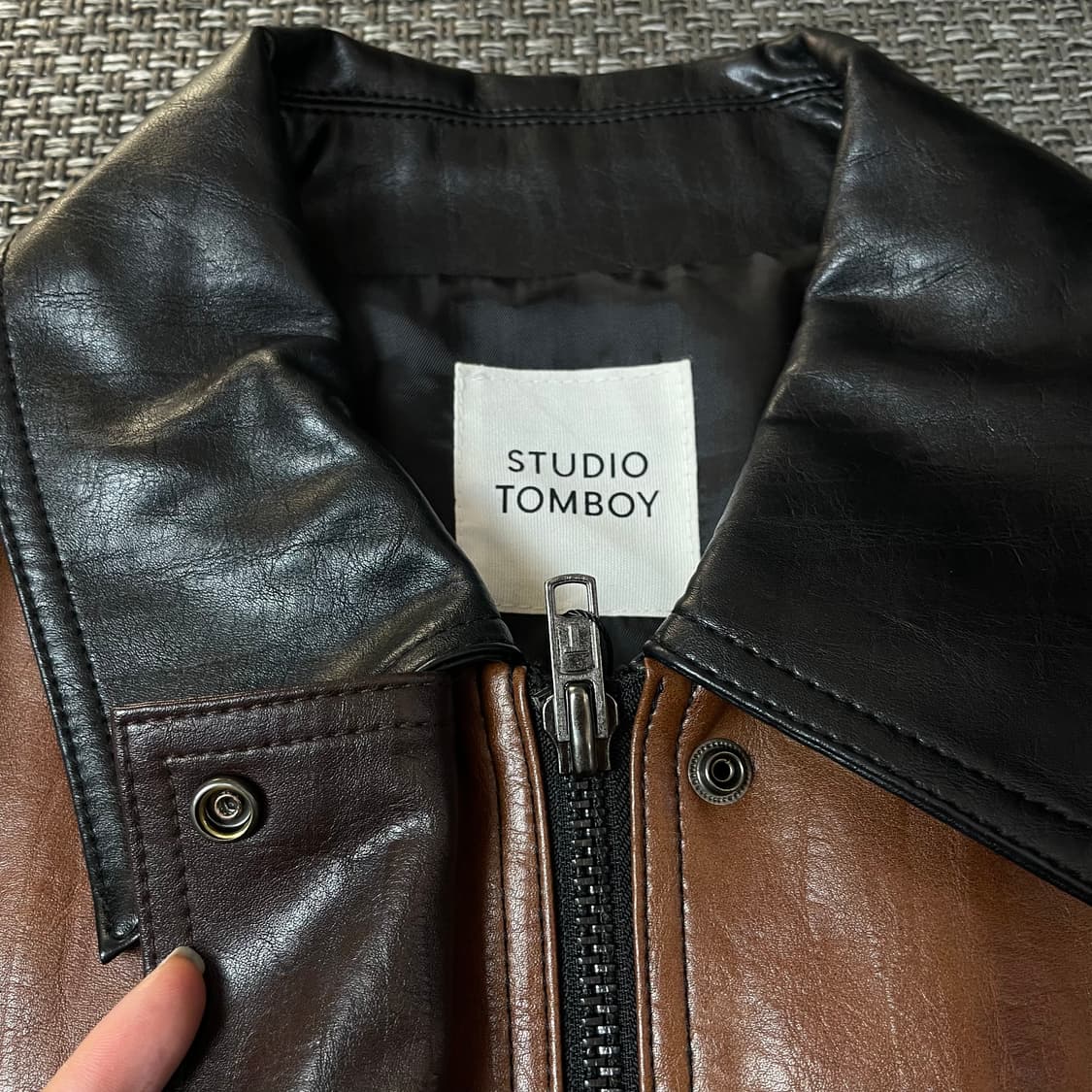 스튜디오톰보이 브라운 투톤 가죽 자켓 F 상품이미지5