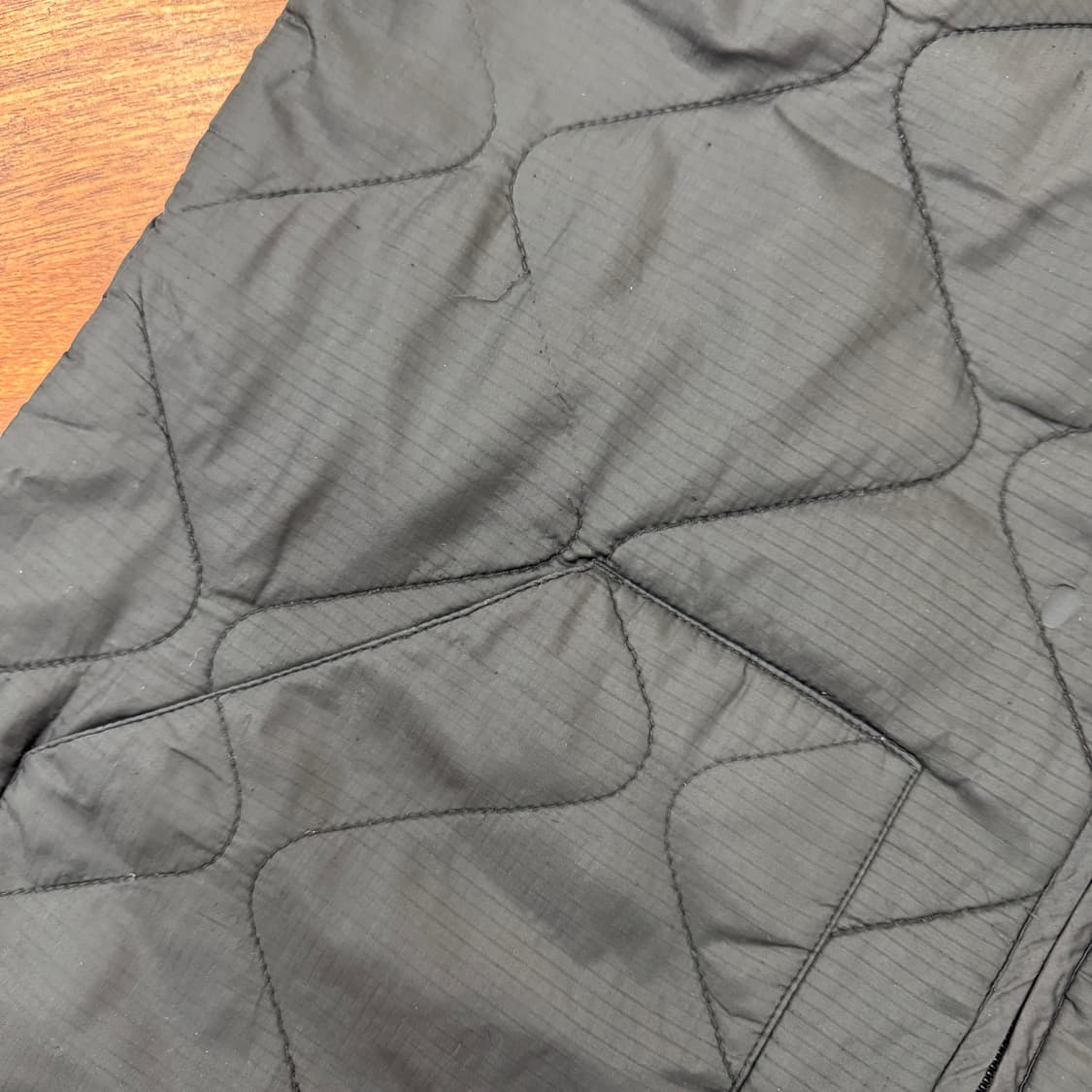 XL 칼하트 WIP  Newton Vest Liner 퀼팅 베스트 집업  상품이미지6