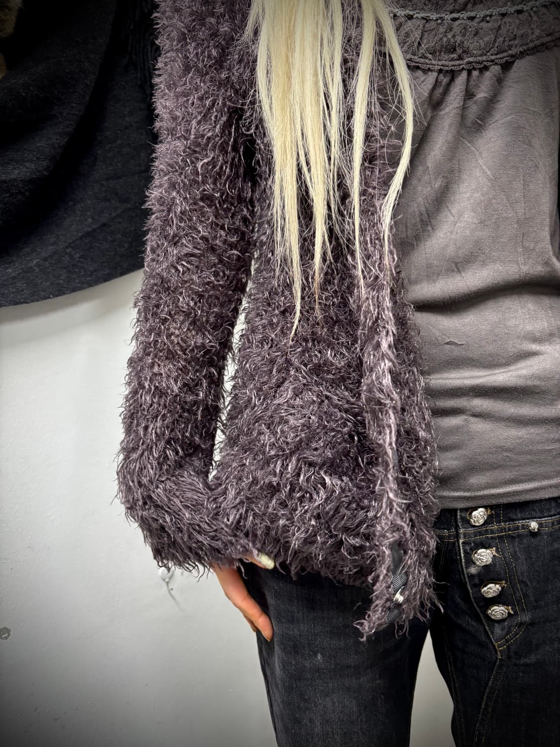 “Vintage” Y2K Grunge Fur Cardigan 상품이미지3