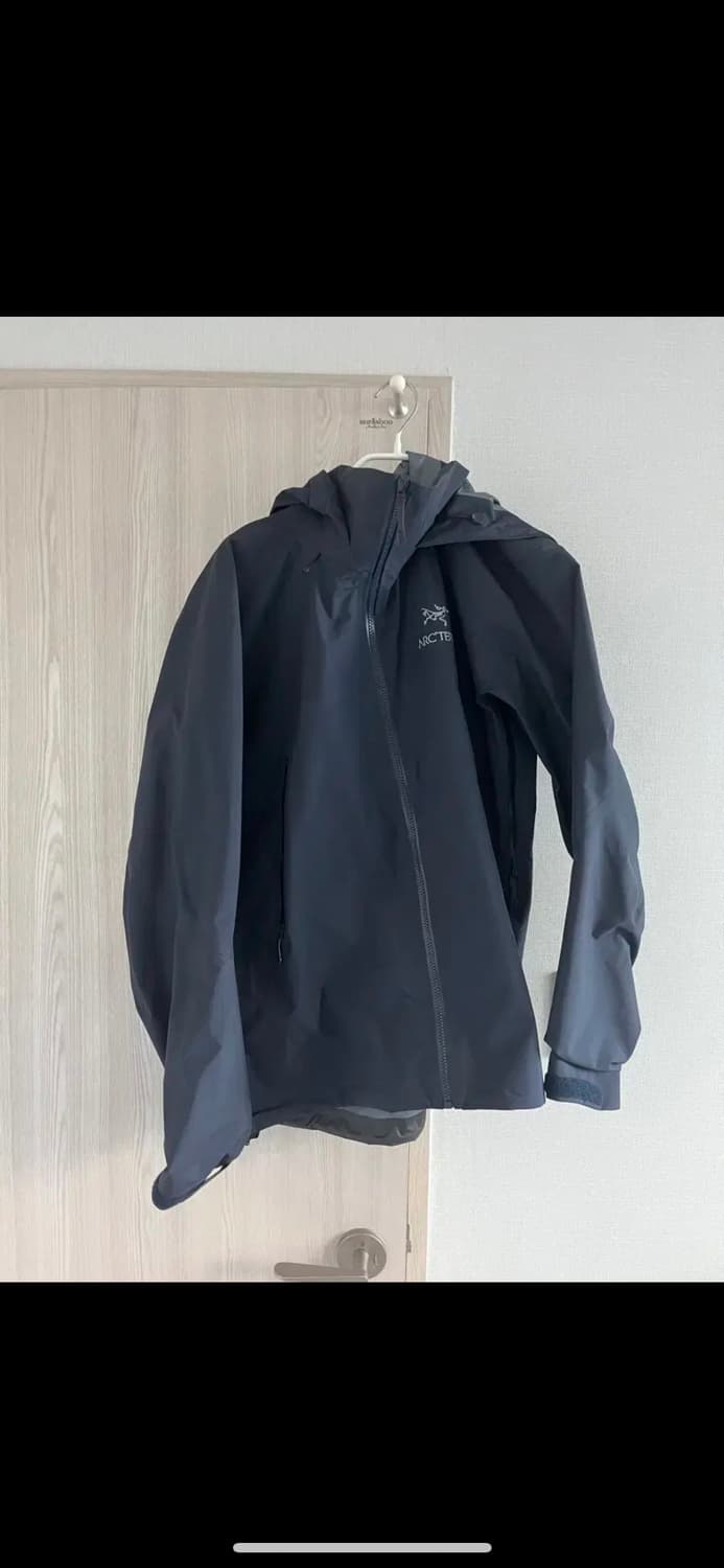 아크테릭스 베타 AR 자켓 L(블랙사파이어) 상품이미지1