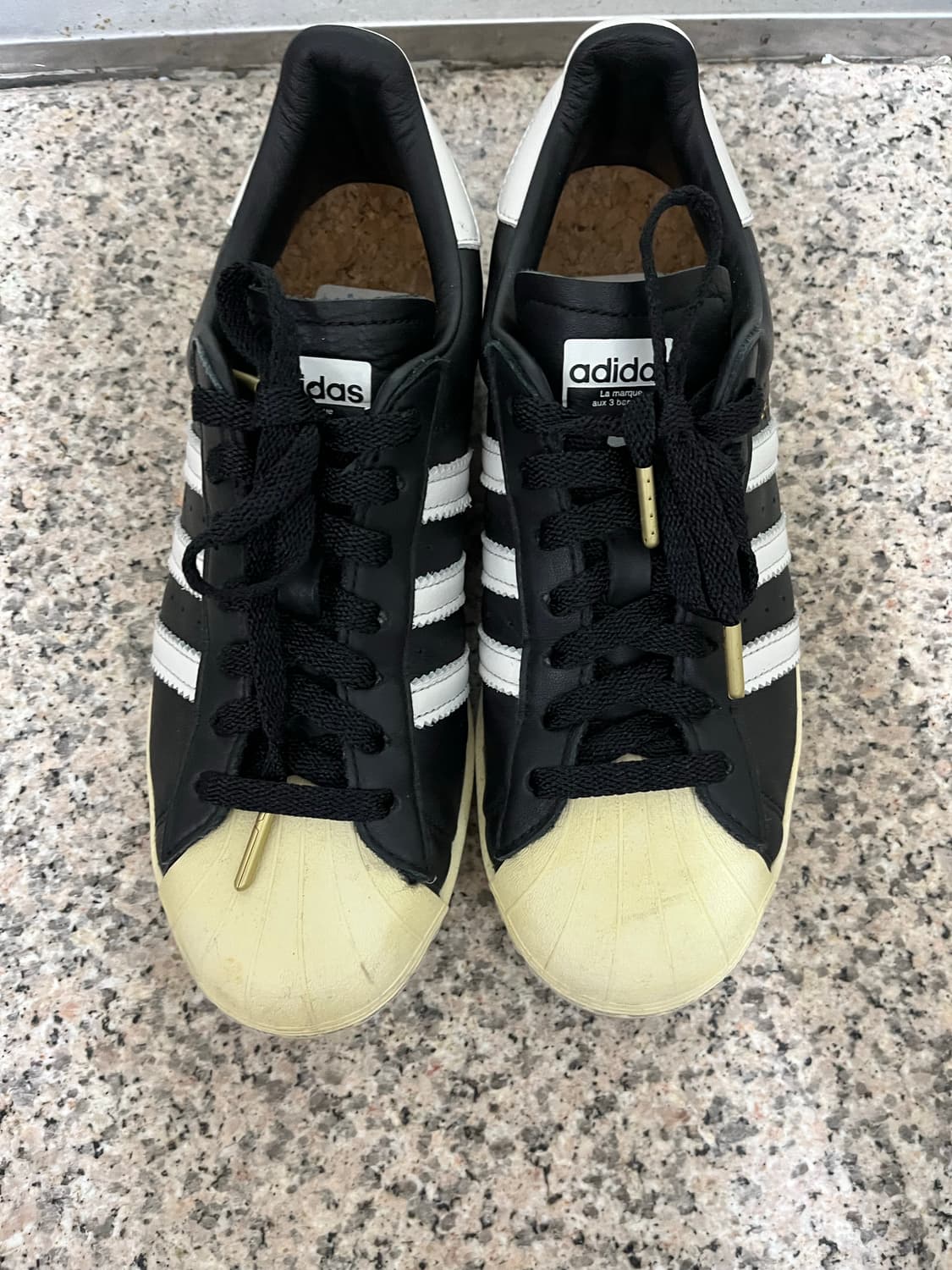 아디다스 슈퍼스타 프리미엄 블랙 화이트 255 상품이미지3