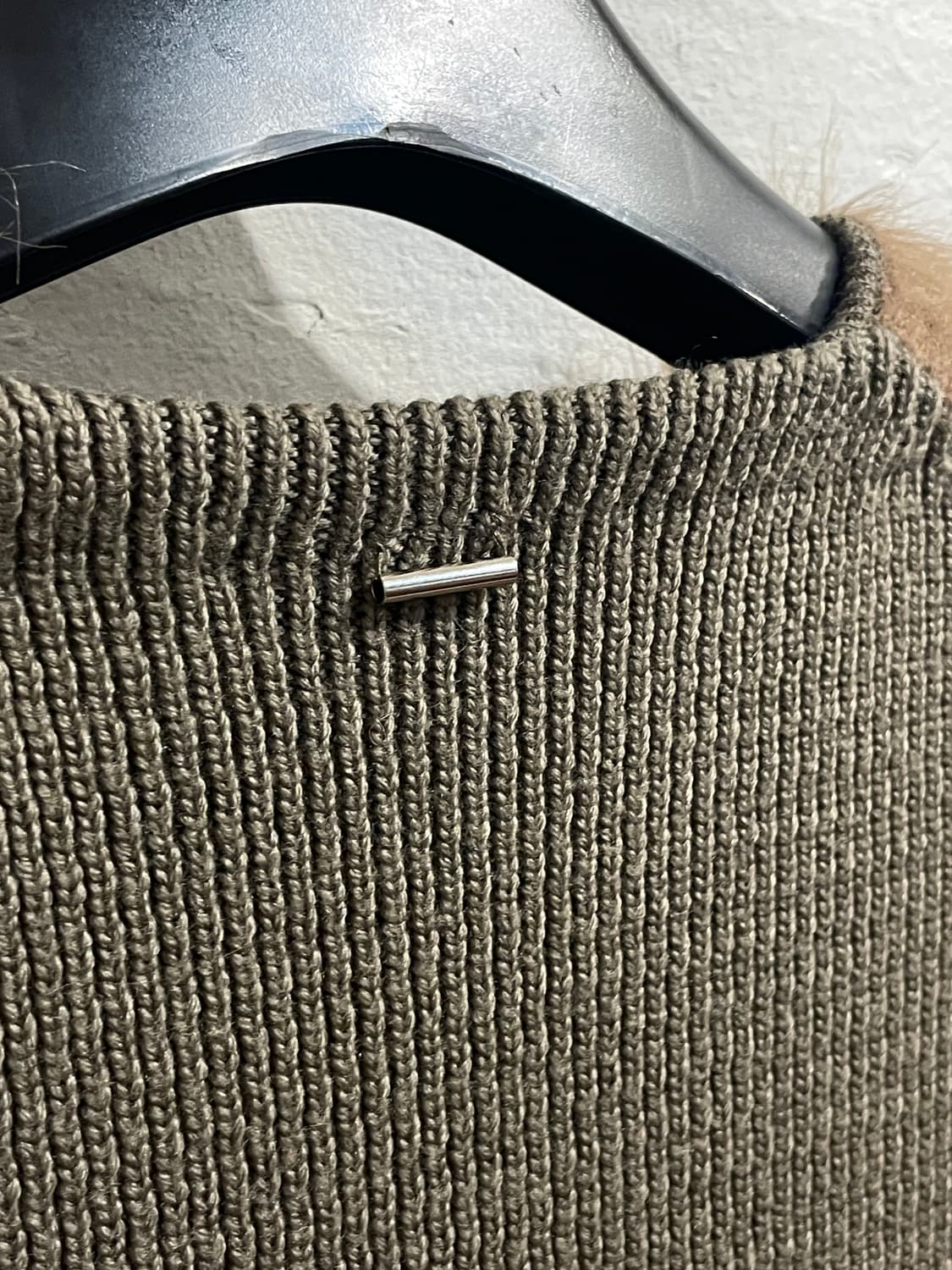 시스템 크롭 헤어리 니트 스웨터 상품이미지5