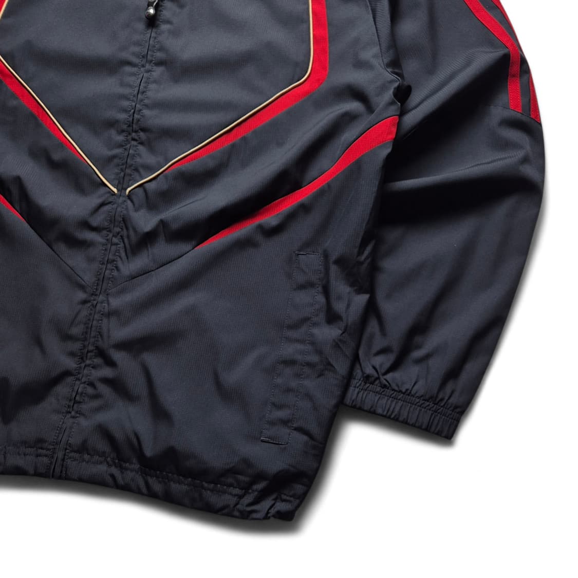 [M] 아디다스 리버풀 09-10 바람막이 상품이미지4